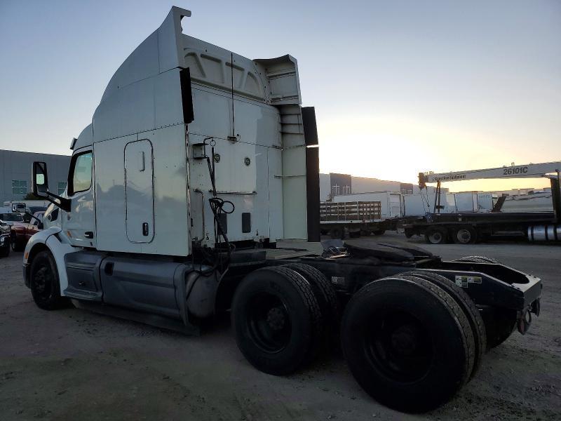 2018 Peterbilt 579 Semi Truck