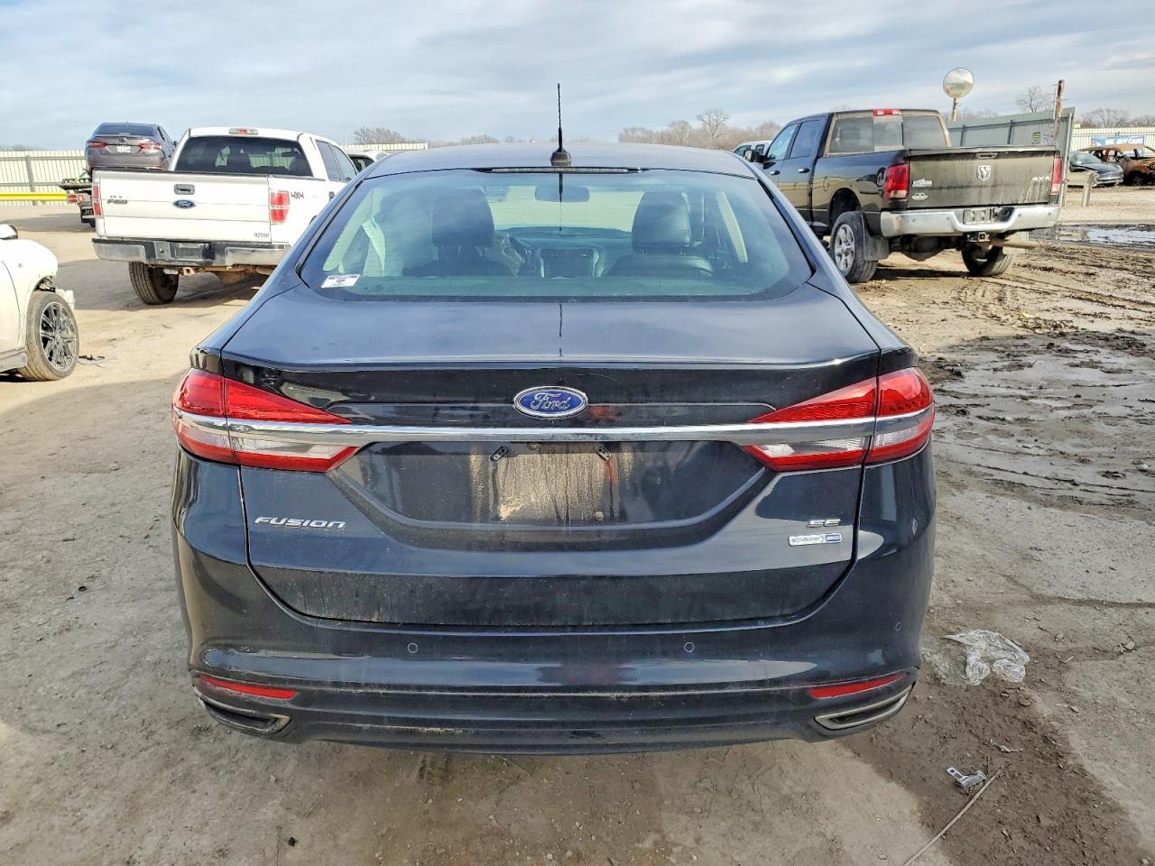 2017 Ford Fusion se