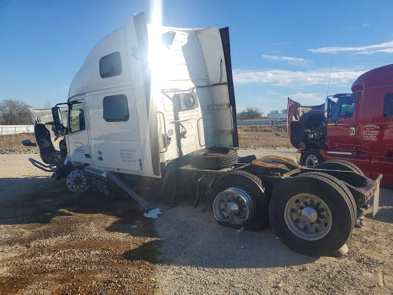 2020 Volvo VN VNL