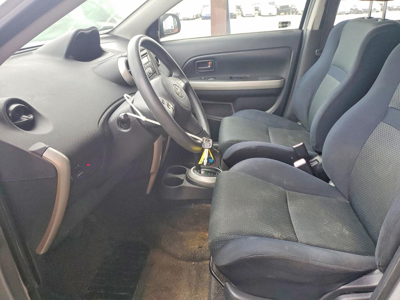 2006 Scion XA
