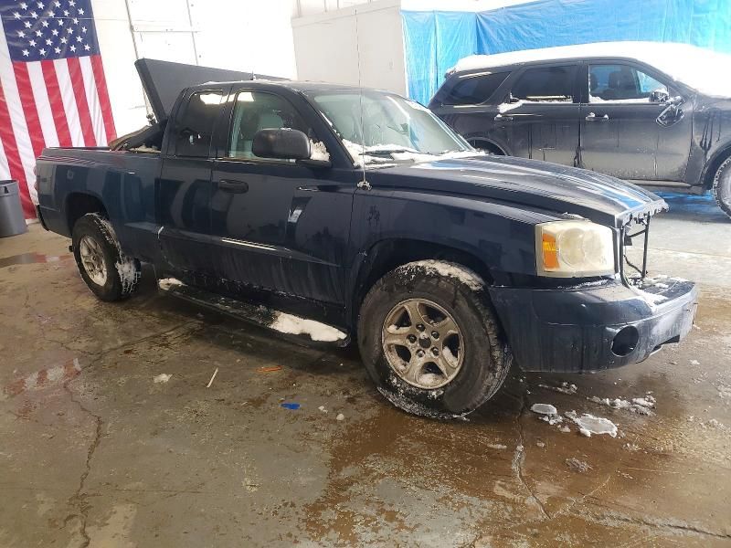 2006 Dodge Dakota slt