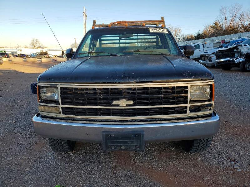 1988 Chev Rolet GMT-400 Flatbed Truck