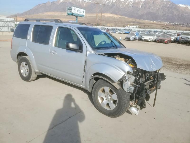 2011 Nissan Pathfinder s