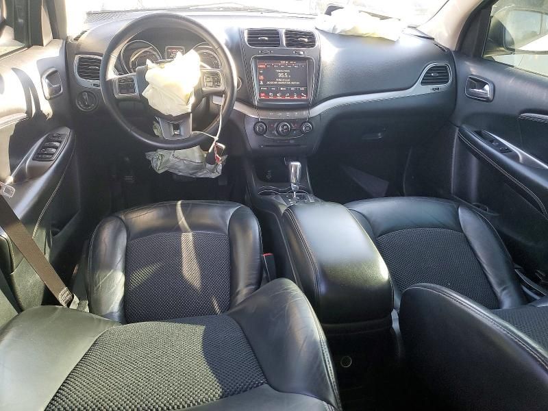 2019 Dodge Journey Crossroad