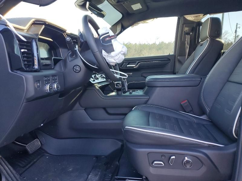 2026 GMC Sierra K1500 At4x