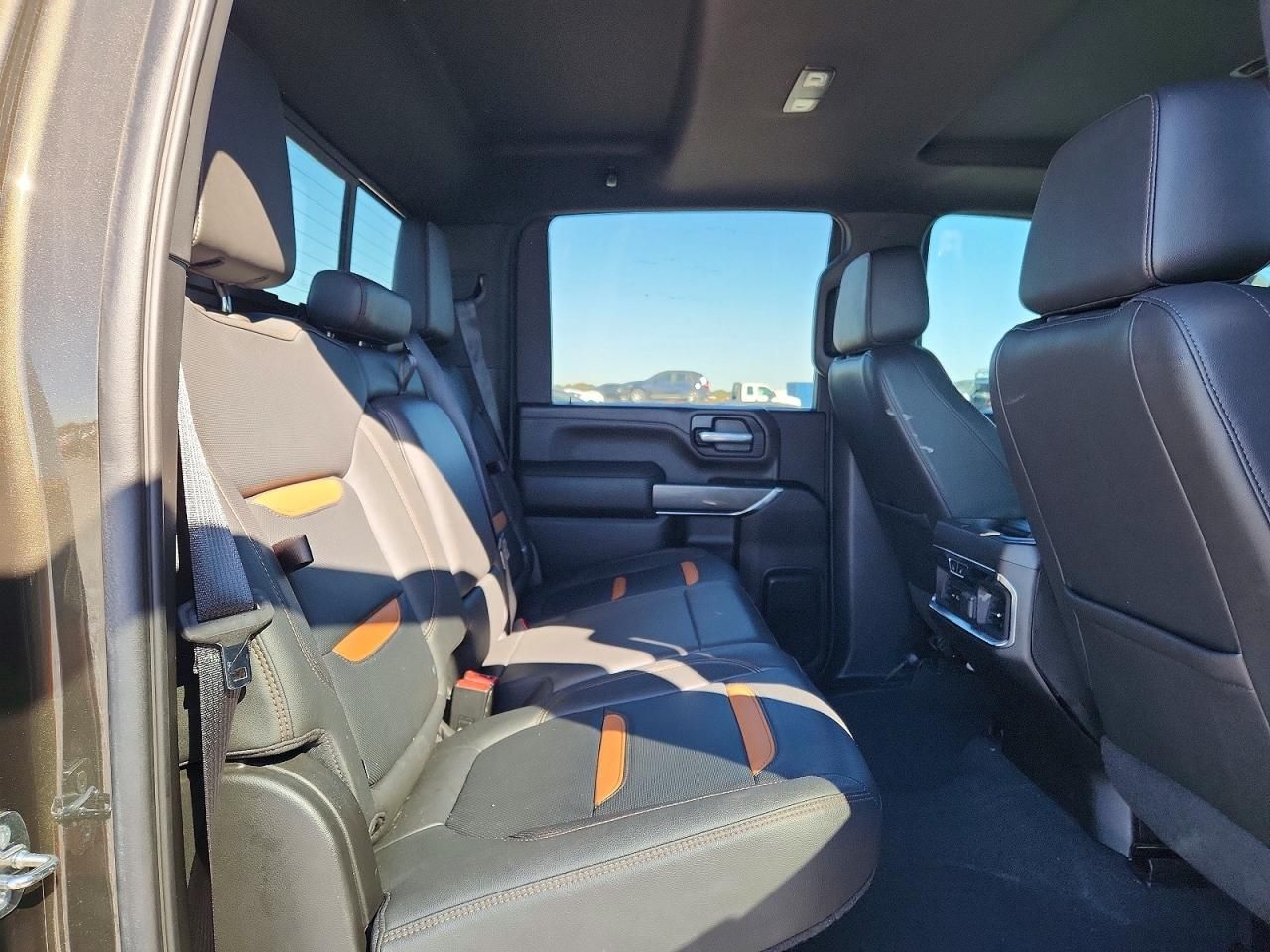 2022 GMC Sierra K2500 AT4