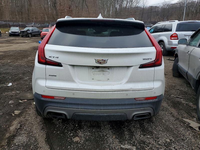 2019 Cadillac XT4 Premium Luxury