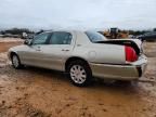 2006 Lincoln Town car Signature Limited