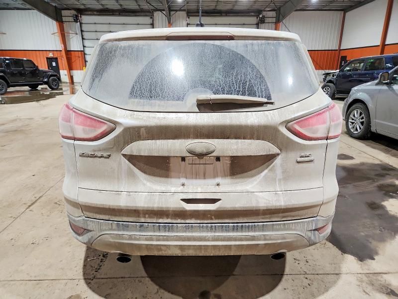 2015 Ford Escape se