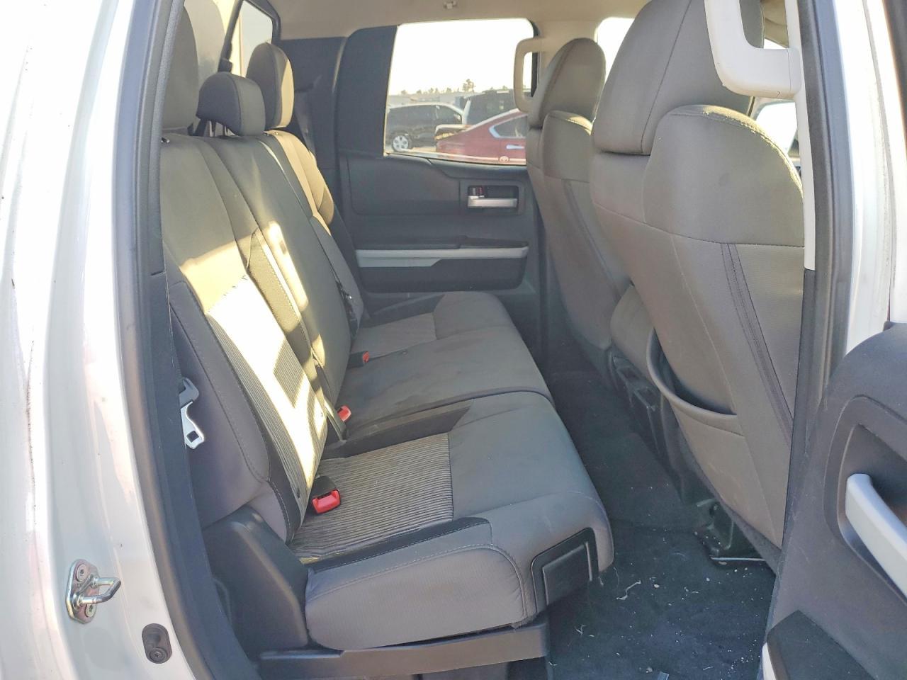 2015 Toyota Tundra Double Cab SR