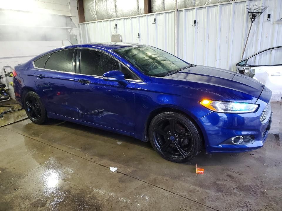 2016 Ford Fusion se