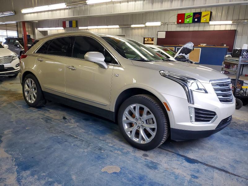 2017 Cadillac XT5 Premium Luxury