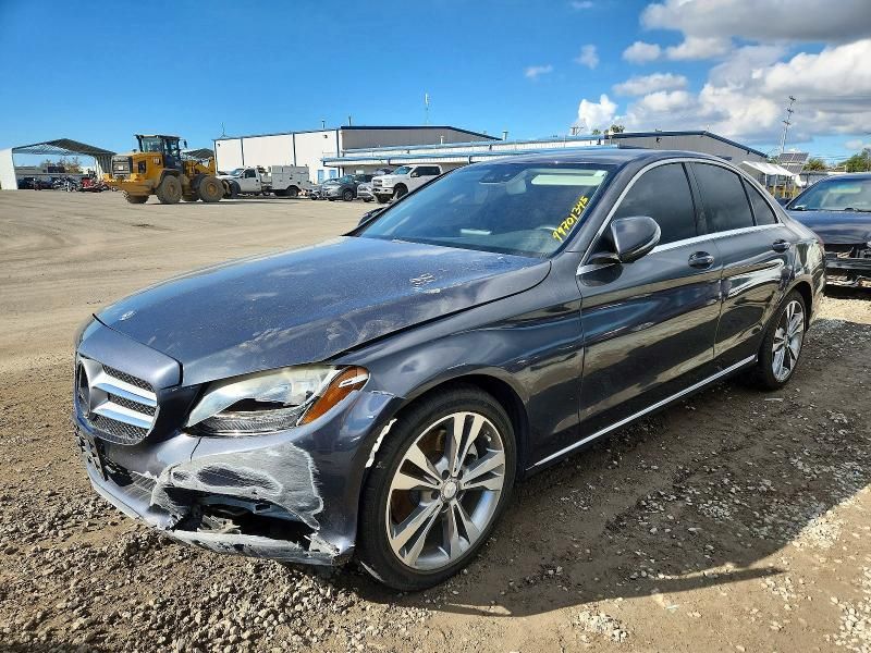2016 Mercedes-Benz C300