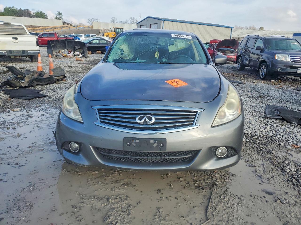 2013 Infiniti G37