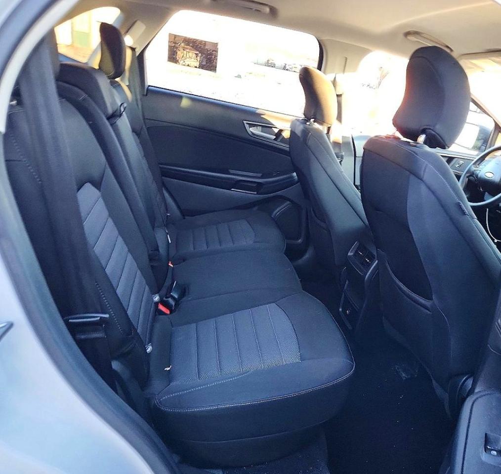 2016 Ford Edge se