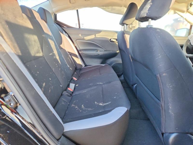 2025 Nissan Versa s