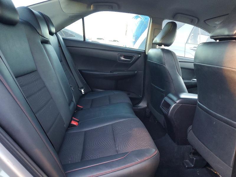 2017 Toyota Camry Hybrid