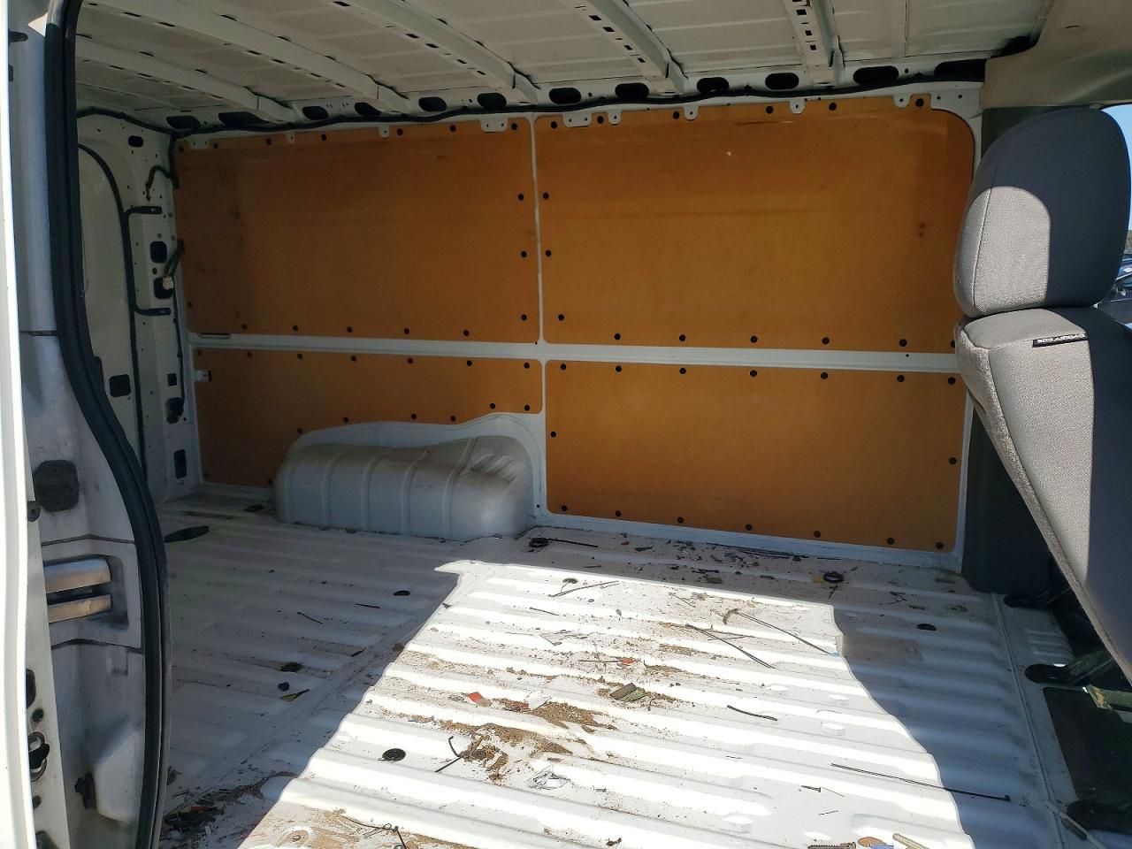 2018 Nissan NV 1500 SV