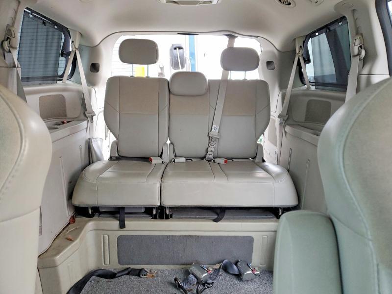 2008 Chrysler Town & Country Limited