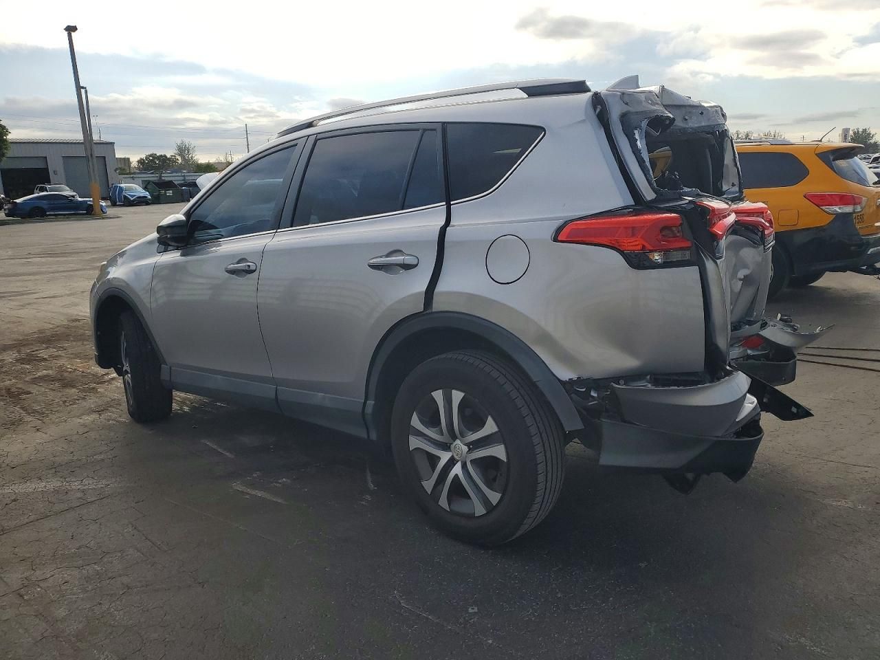 2017 Toyota Rav4 le