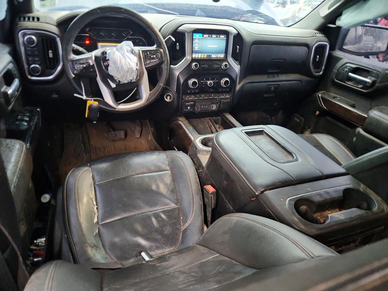 2021 GMC Sierra 1500 SLT Crew