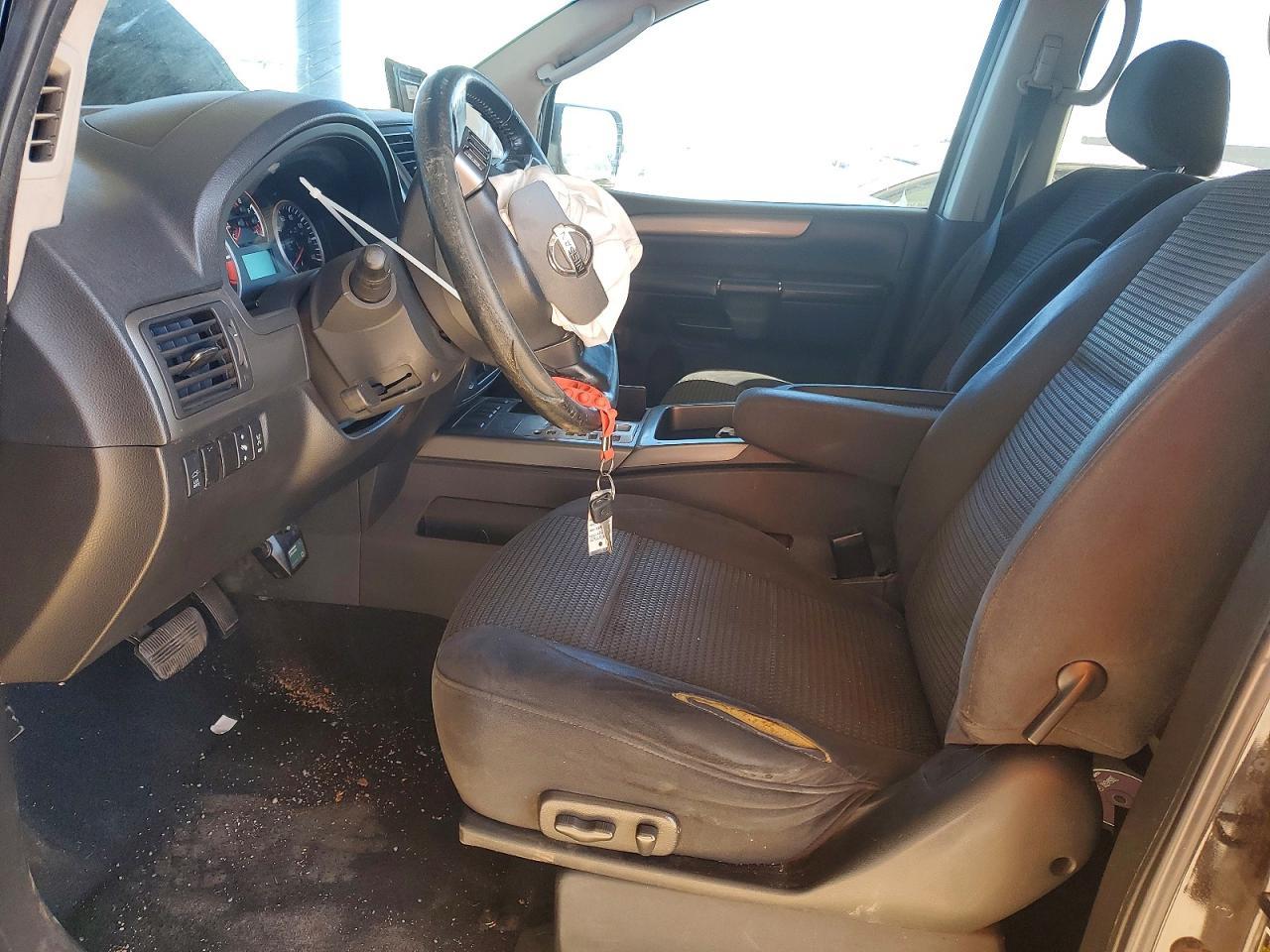 2008 Nissan Armada se