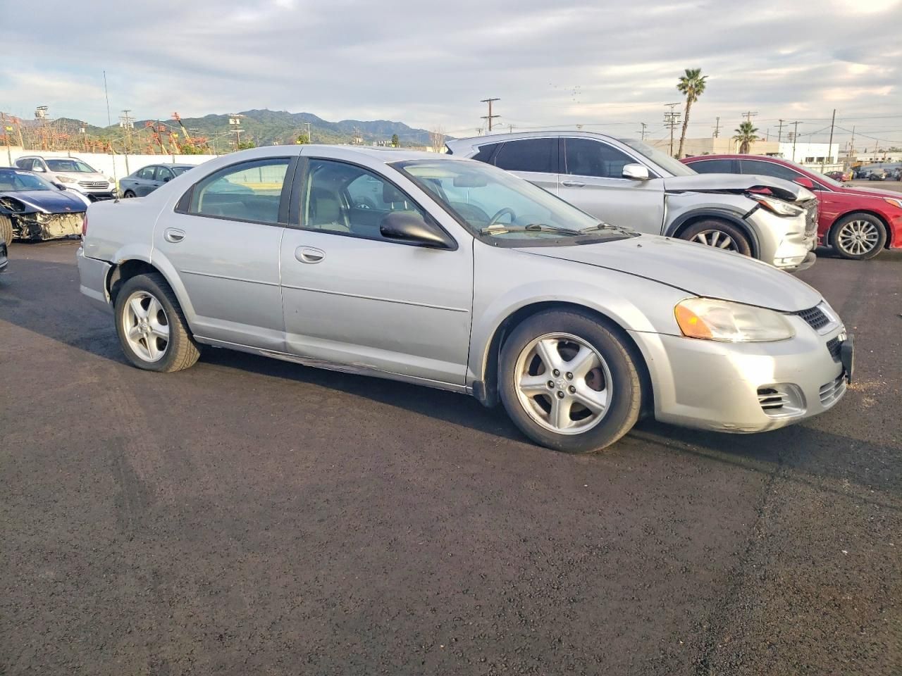 2005 Dodge Stratus sxt