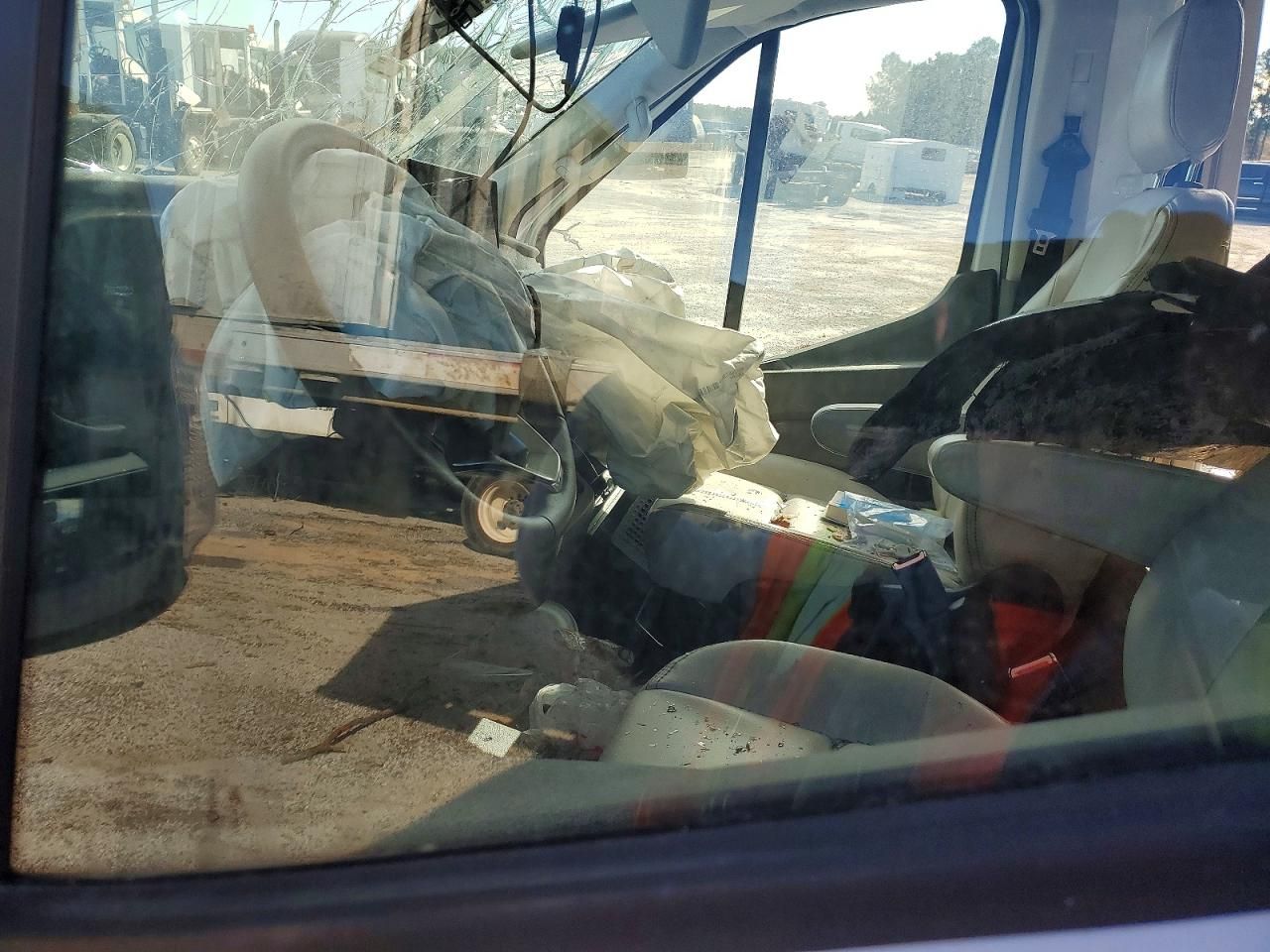 2023 Ford 2022 Ford Transit T