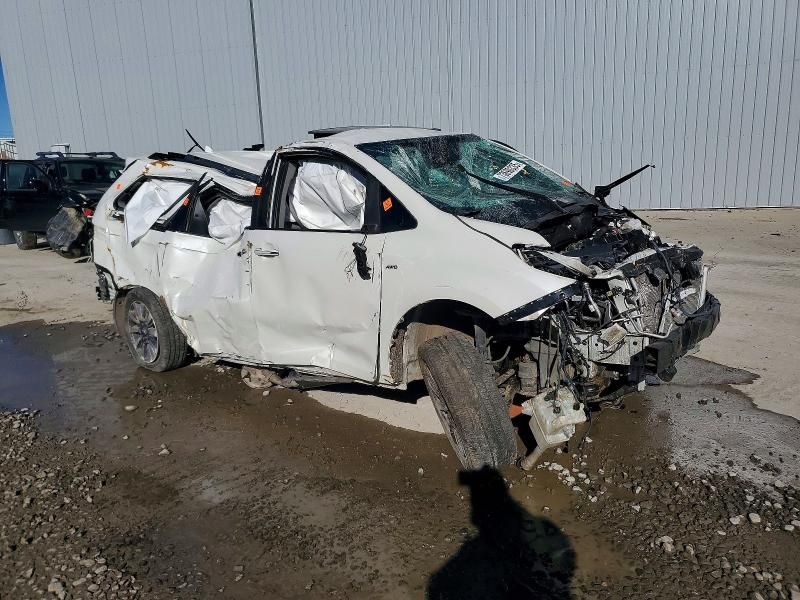 2020 Toyota Sienna xle