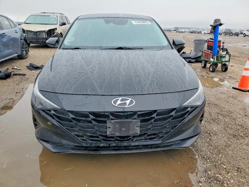2022 Hyundai Elantra Blue