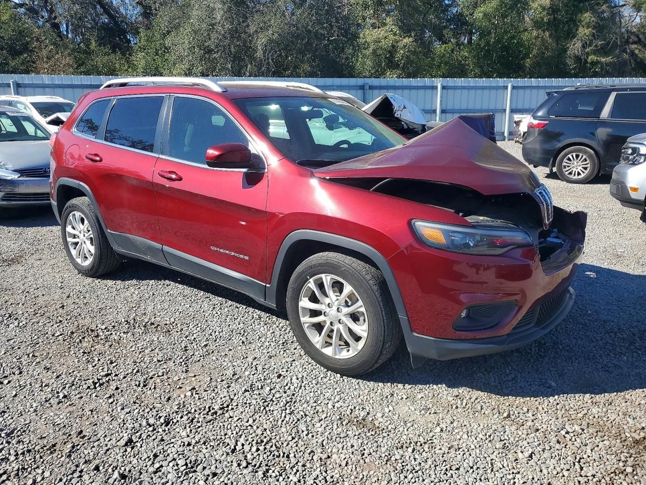 2019 Jeep Cherokee Latitude