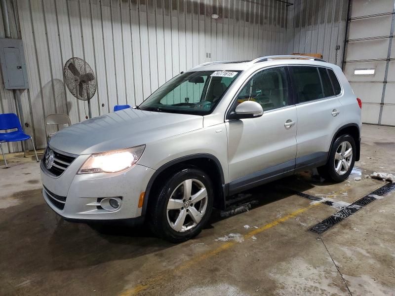 2010 Volkswagen Tiguan se