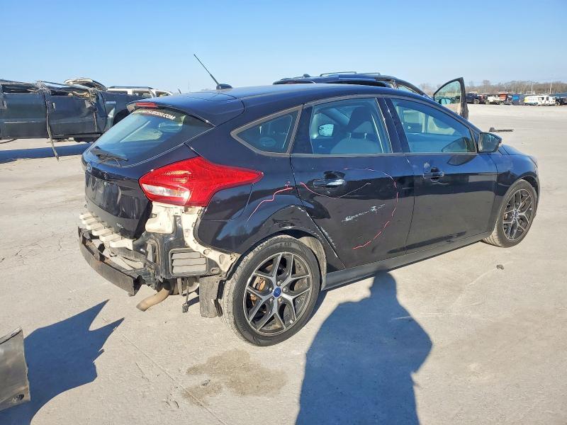 2017 Ford Focus sel