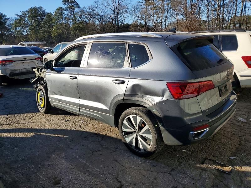 2022 Volkswagen Taos se