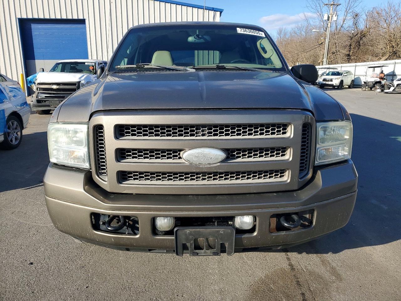 2005 Ford Excursion Limited