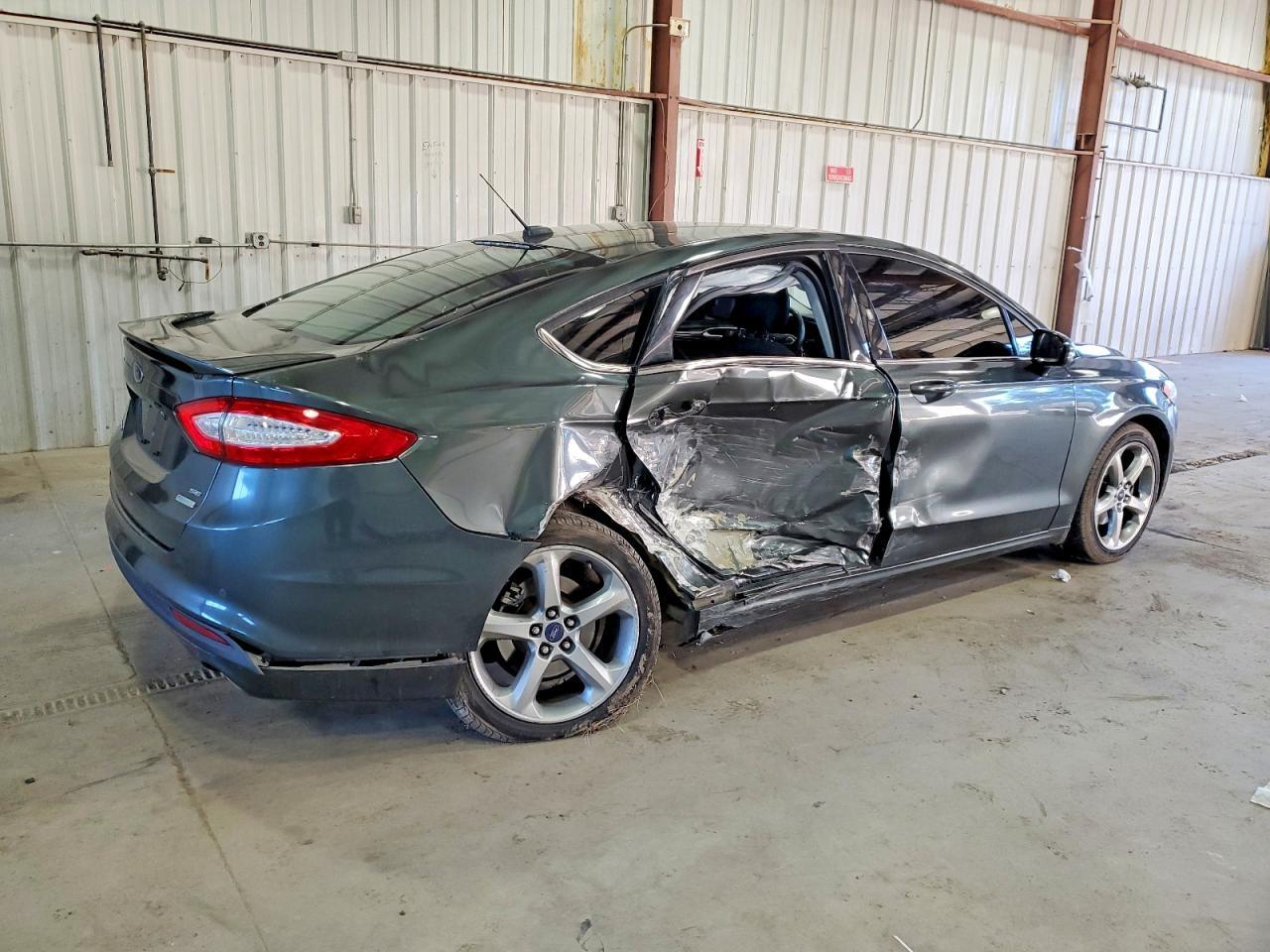 2015 Ford Fusion se