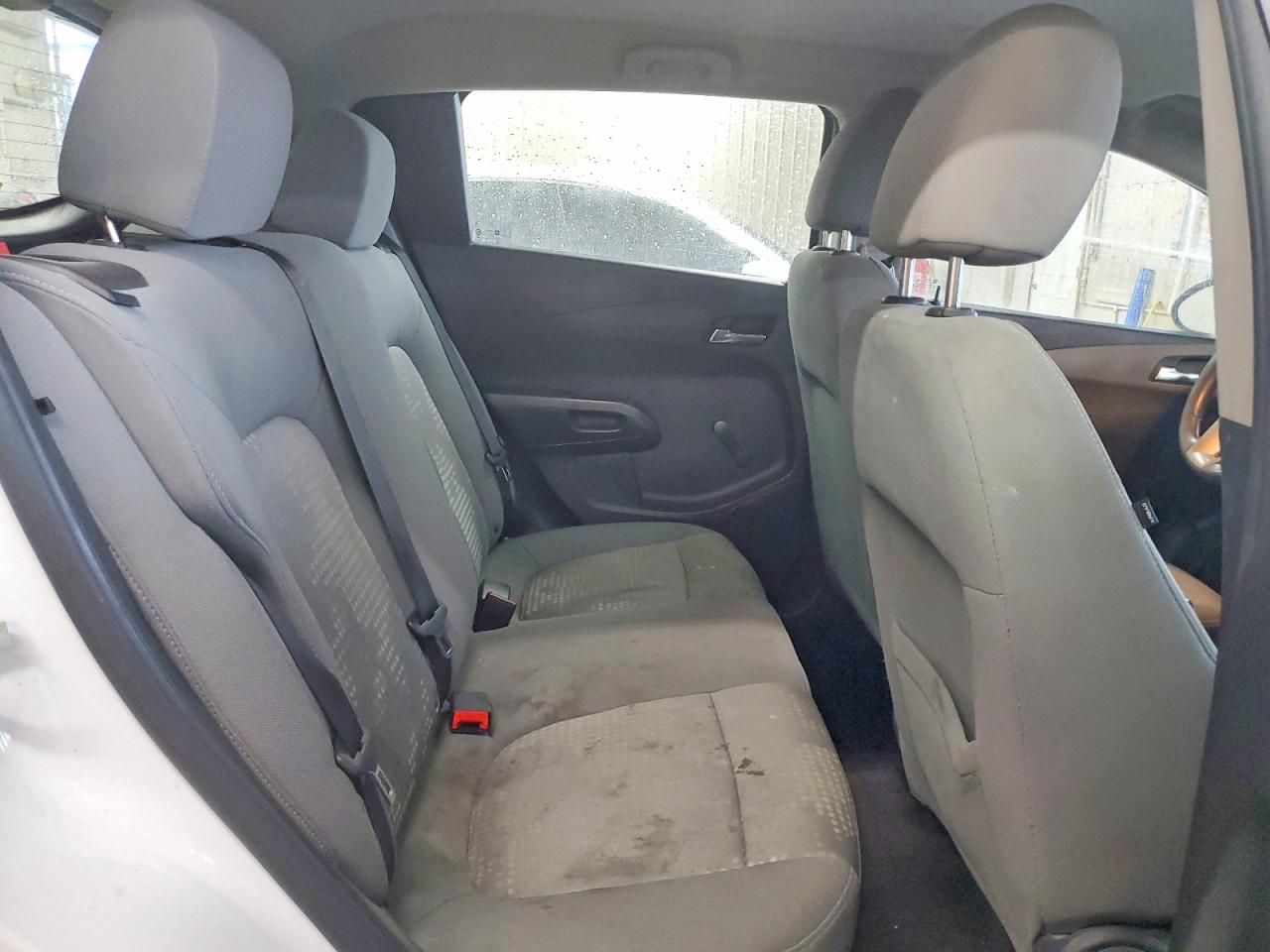 2014 Chevrolet Sonic ls