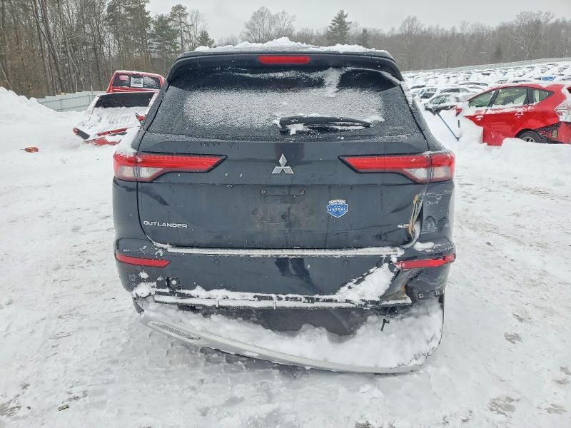 2022 Mitsubishi Outlander se