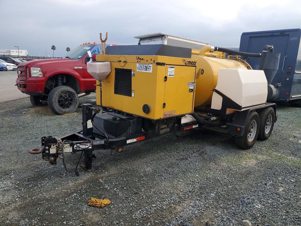 2015 Mcel Trailer