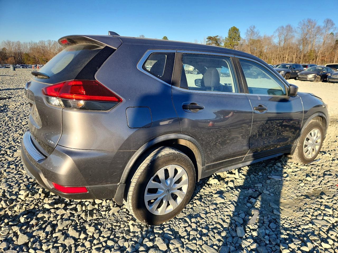 2018 Nissan Rogue s