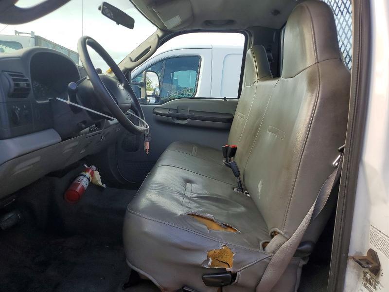 2007 Ford F550 Super Duty Flatbed Truck