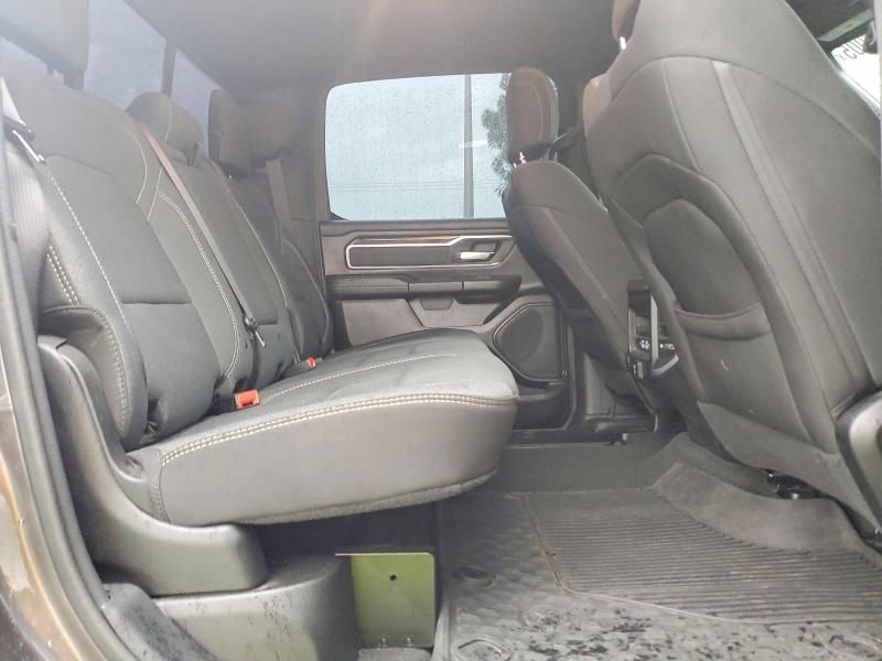 2022 Dodge Ram 1500 big Horn/lone Star