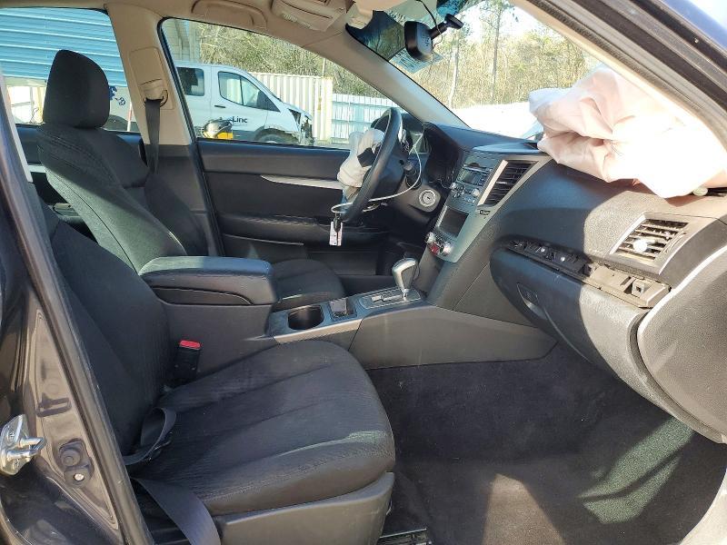 2010 Subaru Legacy 2.5i