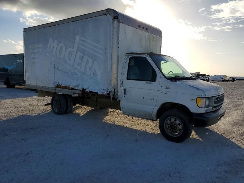 2001 Ford E350 BOX Truck