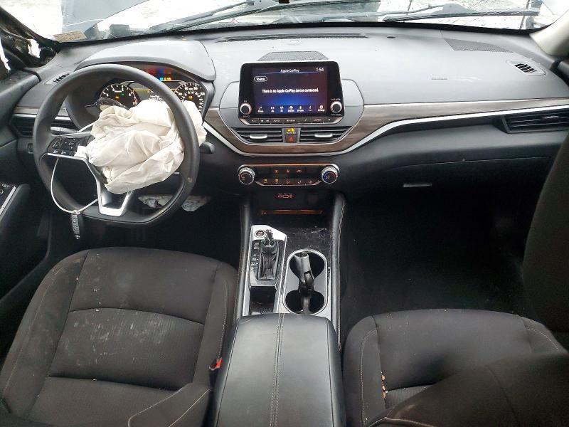 2023 Nissan Altima sv