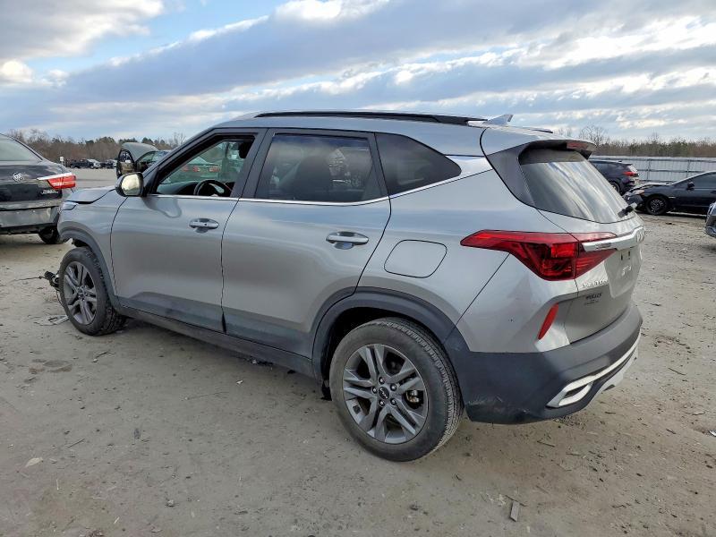 2023 KIA Seltos s