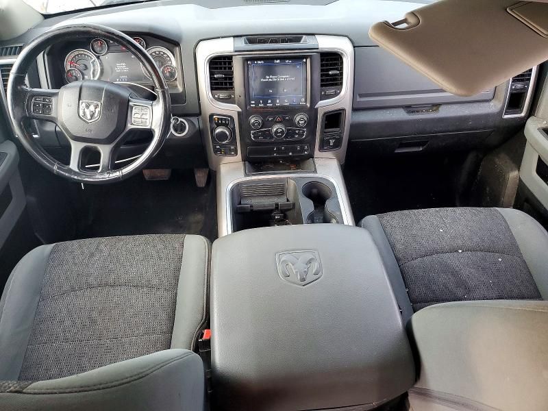 2018 Dodge Ram 1500 slt