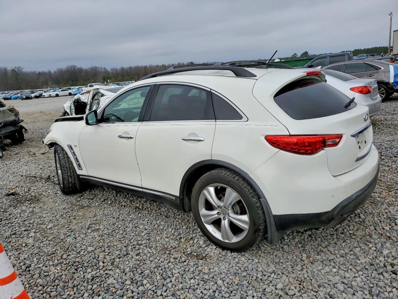 2010 Infiniti Fx35