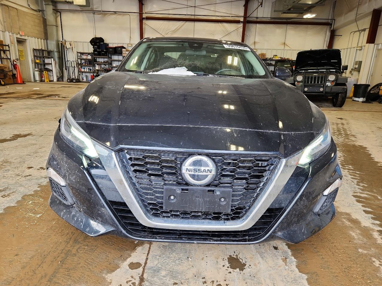 2021 Nissan Altima sv