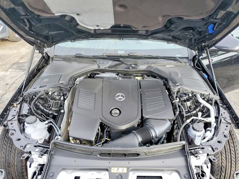 2025 Mercedes-Benz C300